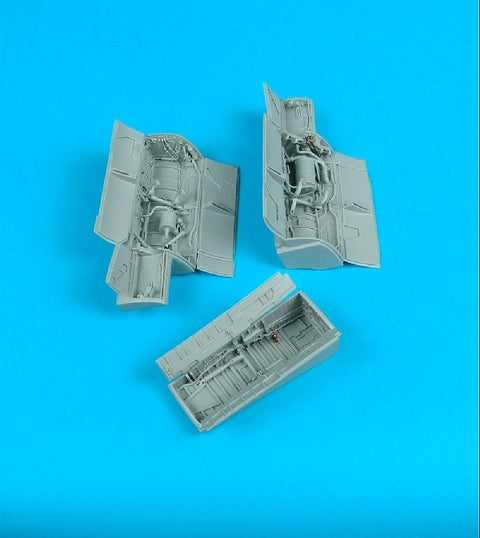 Aires 2055 1/32 A-7 Corsair II wheel bays (For TRUMPETER)