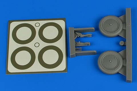 Aires 2236 1/32 I-16 wheels & paint masks (For ICM/HAS/REV)