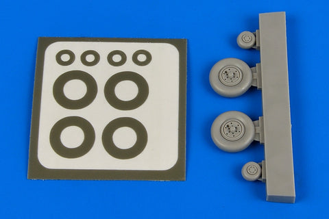 Aires 7307 1/72 Mi-2 Hoplite wheels & paint masks