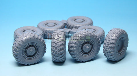 DEF Model DW35057 1/35 Scud B w/MAZ-543 Sagged Wheel set 2 (for Dragon 1/35)