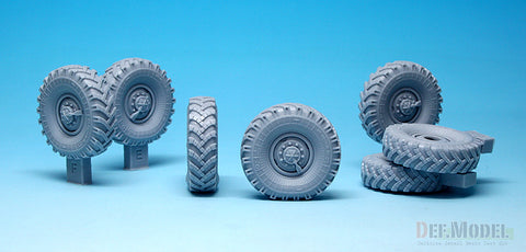 DEF Model DW35060 1/35 Russian URAL-4320 Truck / BM21 Sagged Wheel set (for Trumpeter 1/35)