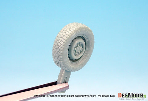 DEF Model DW35088 1/35 German Wolf Lkw gl light Sagged Wheel set (for Revell 1/35)