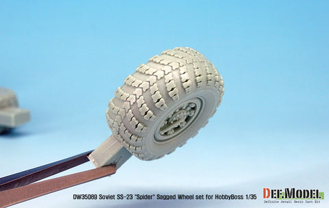 DEF Model DW35089 1/35 Soviet SS-23 "Spider" Sagged Wheel set (for HobbyBoss 1/35)