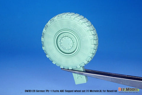 DEF Model DW35128 1/35 German TPz-1 Fuchs ABC Sagged wheel set (1) mich.XL( for Revell 1/35)