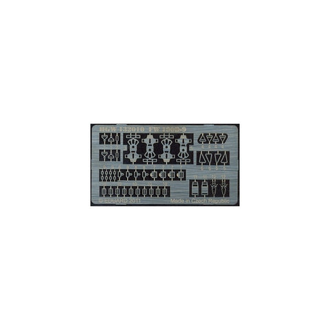 HGW Models 132010 1/32 Focke-Wulf Fw 190D-9 2 sets | Hasegawa, Revell