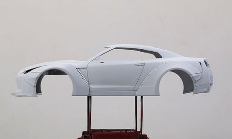 Hobby Design HD03-0307 1/24 LB Performance Nissan R35 Detail-Up Set (Resin + Photo-etched Parts + Decals)