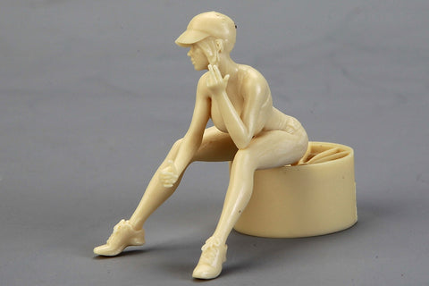 Hobby Design HD03-0582 1/24 Pretty Lady (E) (Resin + Photo-etched parts)