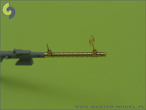 MASTER AM-32-013 1/32 German aircraft machine gun MG 15 - turned barrels and etched sights (2pcs)