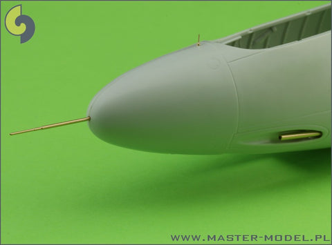 MASTER AM-32-041 1/32 He-162 Salamander - armament and detail set (MG 151 barrel tips, nose gear indicator and Pitot Tube)