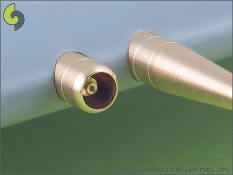 MASTER AM-48-005 1/48 Supermarine Spitfire E wing early - Hispano 20mm & .50cal in fairings (two versions)