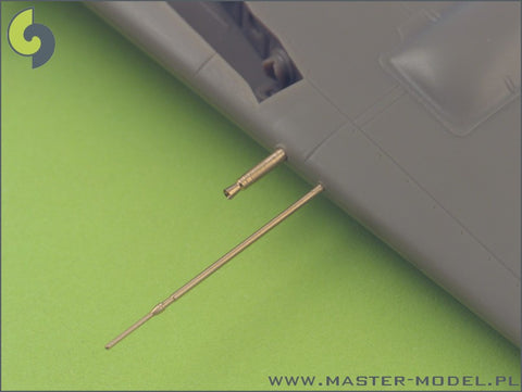 MASTER AM-48-017 1/48 Fw 190 A2 - A5 armament set (MG 17 barrel tips, MG FF barrels, MG 151 barrels in fairings) & Pitot Tube