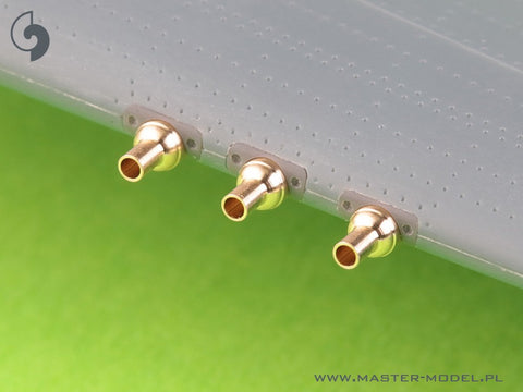 MASTER AM-48-180 1/48 Curtiss P-40 E-N - 6 x Browning .50 blast tubes with adapter & gunsight & Pitot Tube (for Eduard)