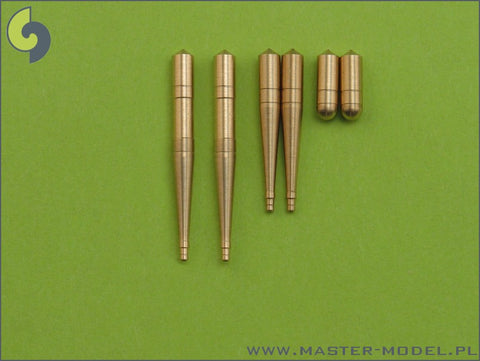 MASTER AM-72-004 1/72 Supermarine Spitfire C wing - Hispano 20mm cannons in fairings (two versions)