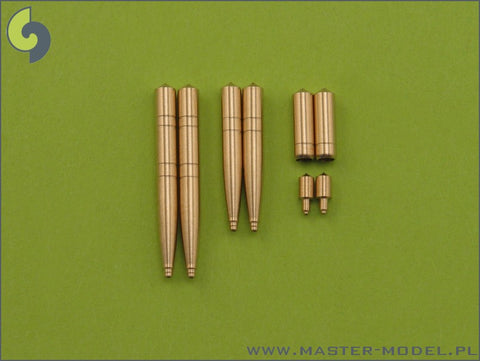 MASTER AM-72-006 1/72 Supermarine Spitfire E wing late - Hispano 20mm & .50cal in fairings (two versions)