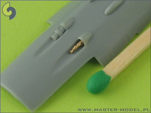 MASTER AM-72-013 1/72 Fw 190 A6 armament set (MG 17, MG 151 barrel tips) & Pitot Tube