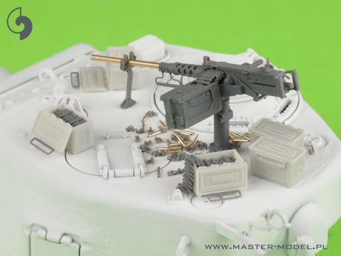 MASTER GM-35-063 1/35 Browning M2HB .50 cal (12,7mm) - machine gun on tank mount - WWII version (early M23 cradle with early tray)