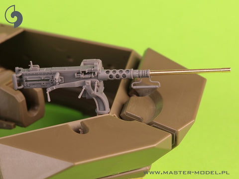MASTER GM-35-070 1/35 Browning M2HB .50 cal (12,7mm) - for M10 Tank Destroyer (D70627 cradle with small 50 round ammo can D68375)