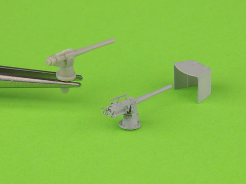 MASTER SM-350-113 1/350 SMS Emden - 10,5 cm SK L/40 guns - (resin, PE and turned parts) - (6pcs shielded and 4pcs open mount)