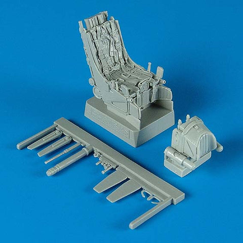 Quick Boost 32 004 1/32 Su-27 ejection seat with safety belts