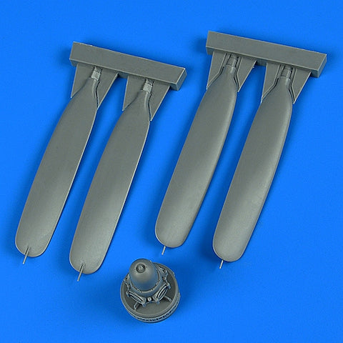 Quick Boost 32 243 1/32 P-47 Thunderbolt propeller Hamilton Standart(For TRUMPETER)