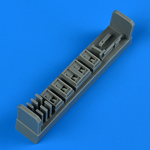 Quick Boost 32 300 1/32 OV-10A/D Bronco steps(For KITTY HAWK)