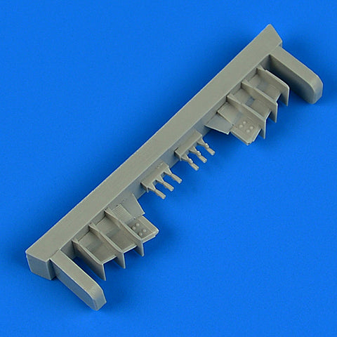 Quick Boost 48 885 1/48 MiG-25 Foxbat air ramps sensors(For ICM/REV/HAS) - 4ce811b6-e94b-4348-b077-4f1cbe76422c