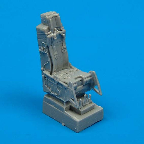 Quick Boost 72 013 1/72 F-16A/C Fighting Falcon ejection seat with safety belts