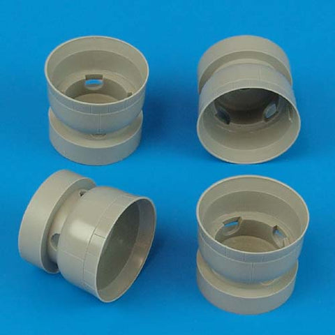Quick Boost 72 114 1/72 B-17 Flying Fortress correct cowlings(For ACADEMY)
