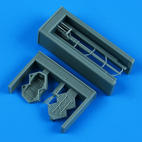 Quick Boost 72 703 1/72 F-35A/B/C Lightning II ladder - opened(For TAMIYA)