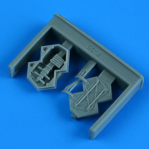 Quick Boost 72 704 1/72 F-35A/B/C Lightning II ladder - closed(For TAMIYA)