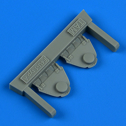 Quick Boost 72 713 1/72 F4U-1 Corsair headrest type A(For TAMIYA)