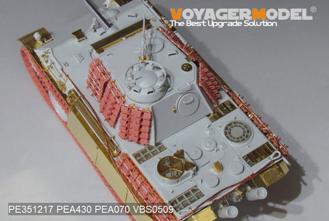 Voyager Model PE351217 1/35 WWII German Panther G Early Version Basic (MENG TS-052)