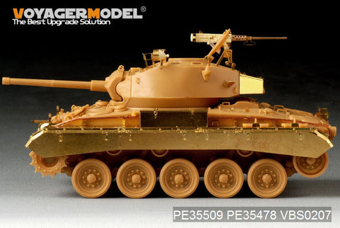 Voyager Model PE35509 1/35 WWII British Army M24 Chaffee Light Tank Basic Set (Bronco 35068)