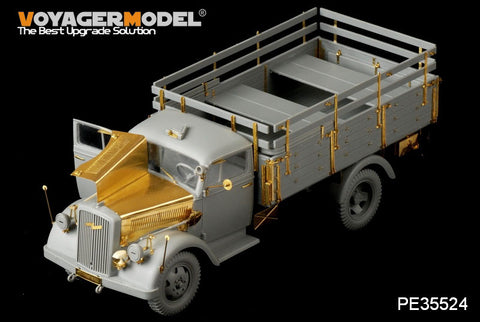 Voyager Model PE35524 1/35 WWII German Opel Blitz 3t 4x2 Cargo Truck / Standard Cargo Bed Type (Dragon 6670)
