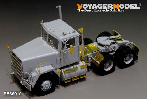 Voyager Model PE35915 1/35 Modern US M915 Tractor/M872 Trailer Basic Photo-Etched Set (Trumpeter 01015)
