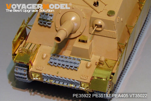 Voyager Model PE35922 1/35 WWII German Sturmpanzer IV Brummbär Late Production Basic Photo-Etched Set (for Tamiya 35353)