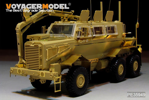 Voyager Model PE35949 1/35 Modern US Buffalo A2 6x6 MPCV (PANDA PH35031)