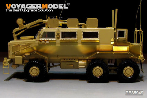 Voyager Model PE35949 1/35 Modern US Buffalo A2 6x6 MPCV (PANDA PH35031)