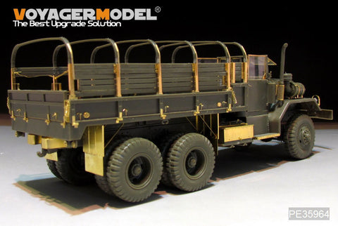 Voyager Model PE35964 1/35 Modern US Army M54A2 5-Ton Truck Basic (for AFV 35300)