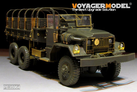Voyager Model PE35964 1/35 Modern US Army M54A2 5-Ton Truck Basic (for AFV 35300)
