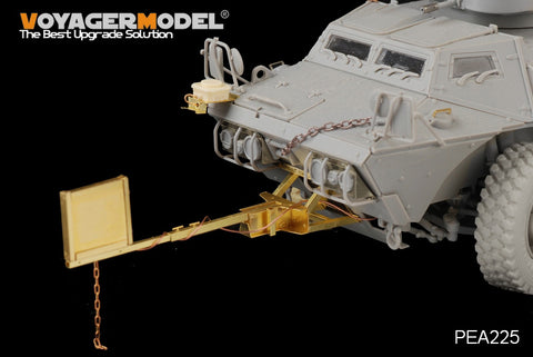 Voyager Model PEA225 1/35 Modern US Army M1117 ASV Guardian Armored Security Vehicle with Rhino Anti-IED Device Set (Trumpeter 01541)